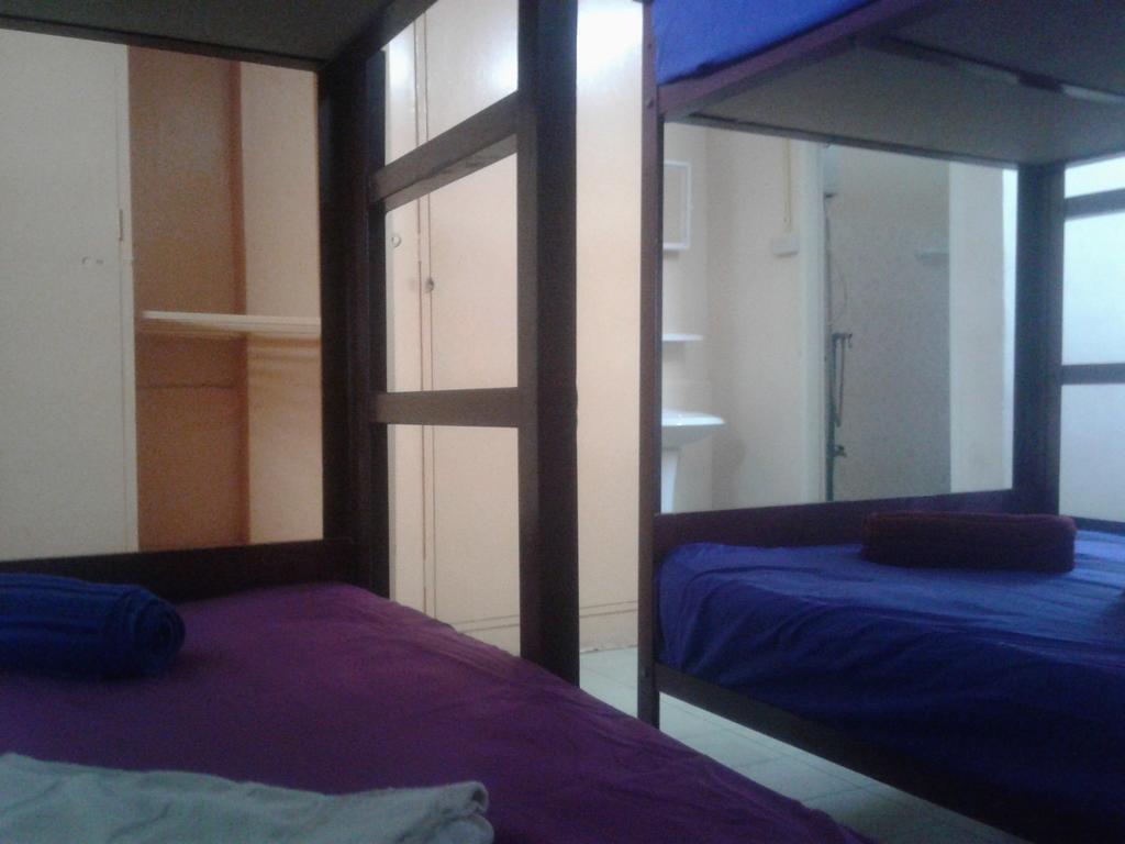 Yaya Guesthouse Bangkok Luaran gambar