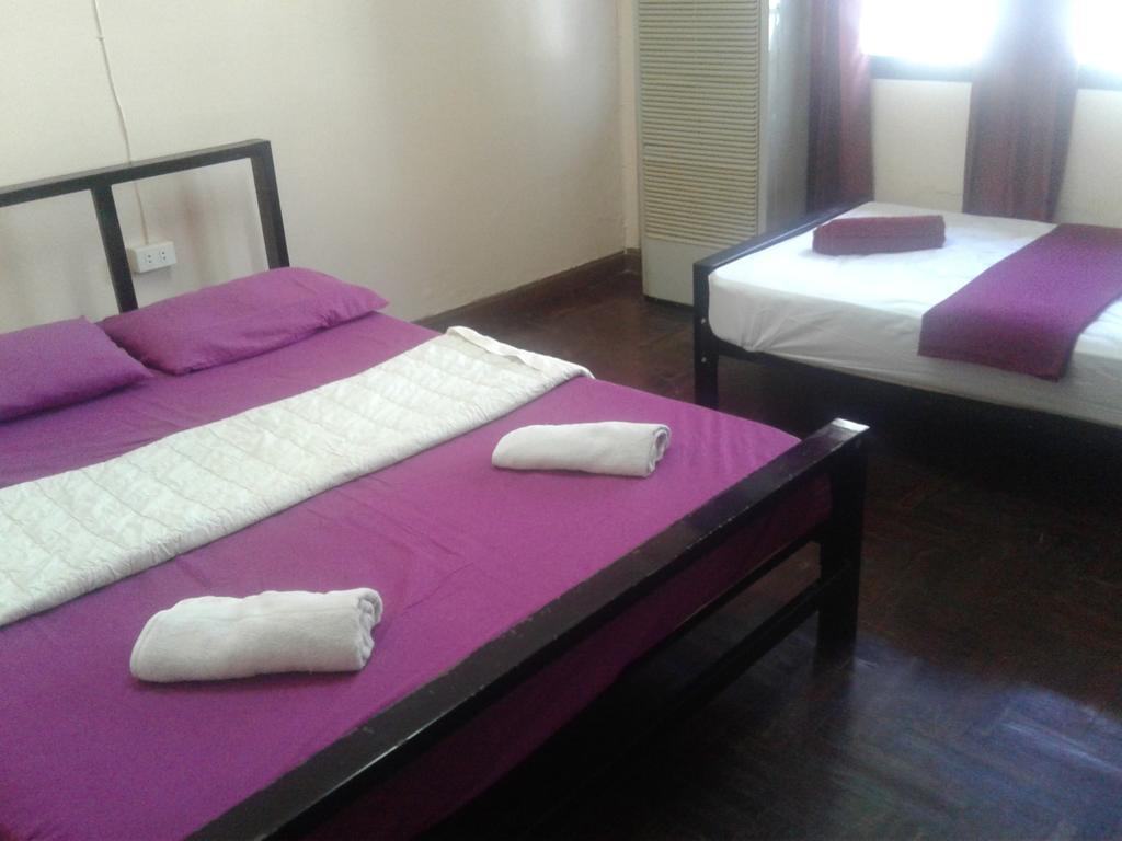 Yaya Guesthouse Bangkok Luaran gambar