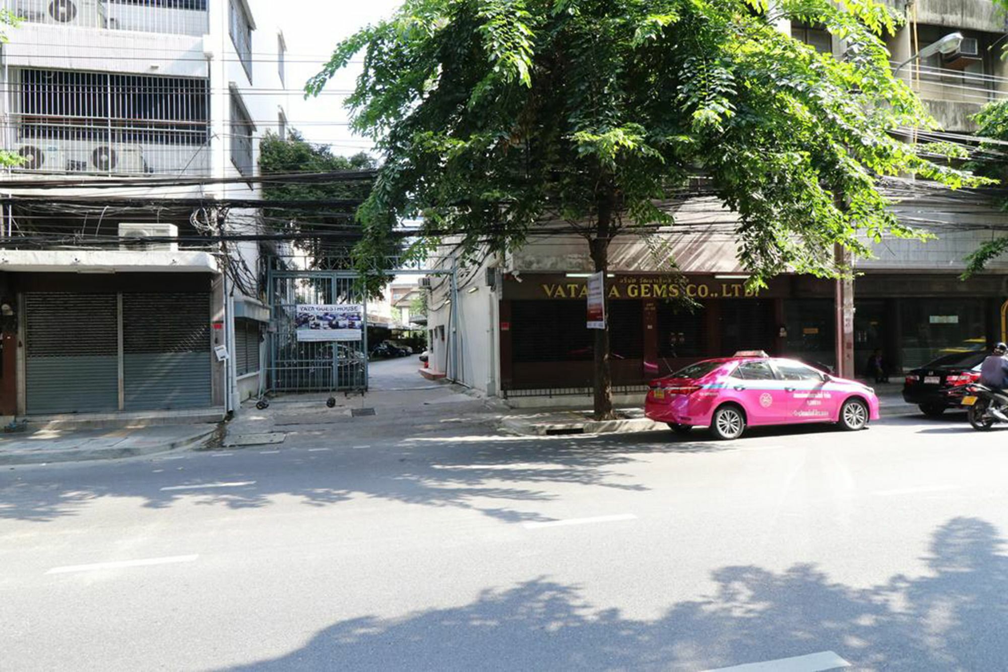 Yaya Guesthouse Bangkok Luaran gambar