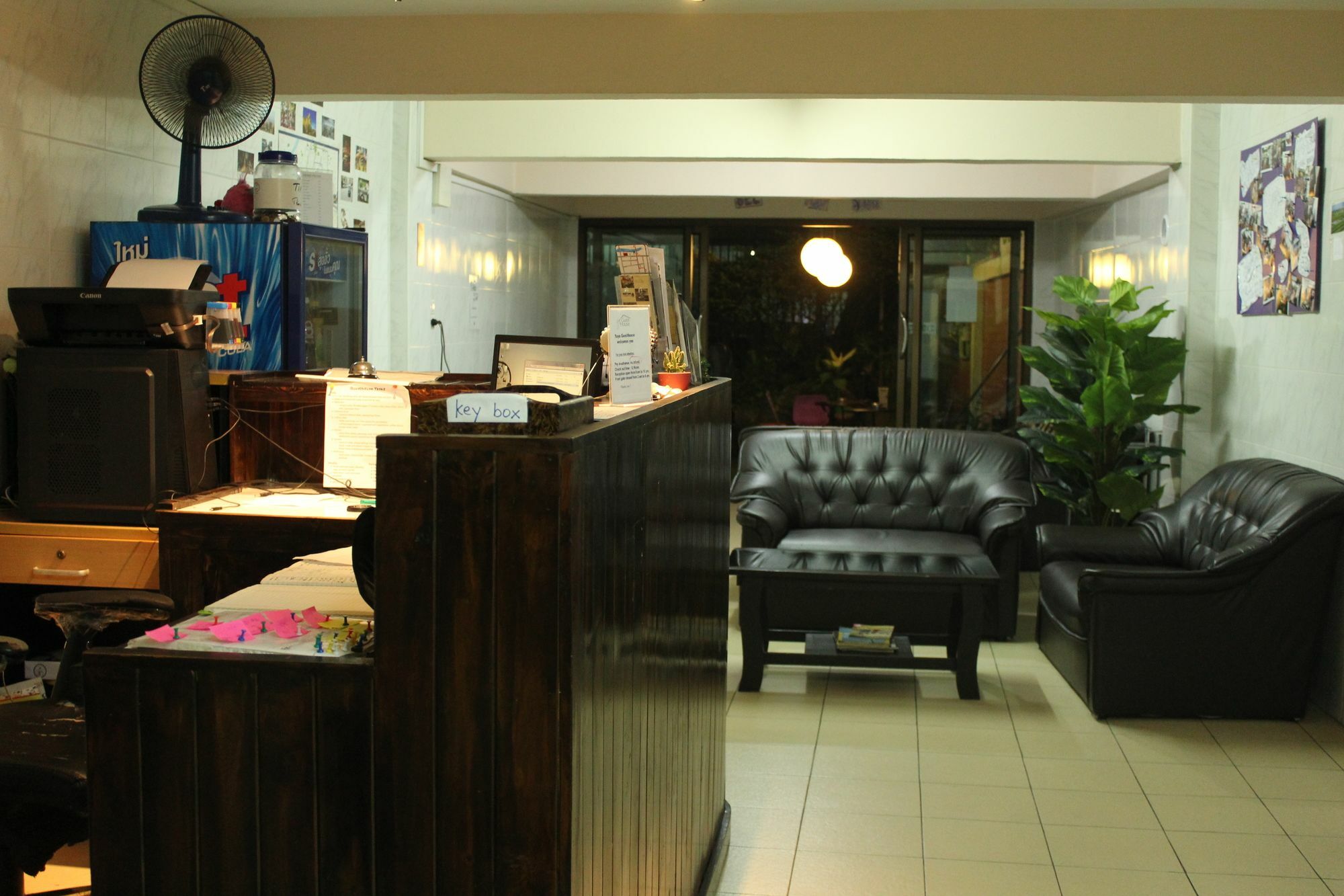 Yaya Guesthouse Bangkok Luaran gambar