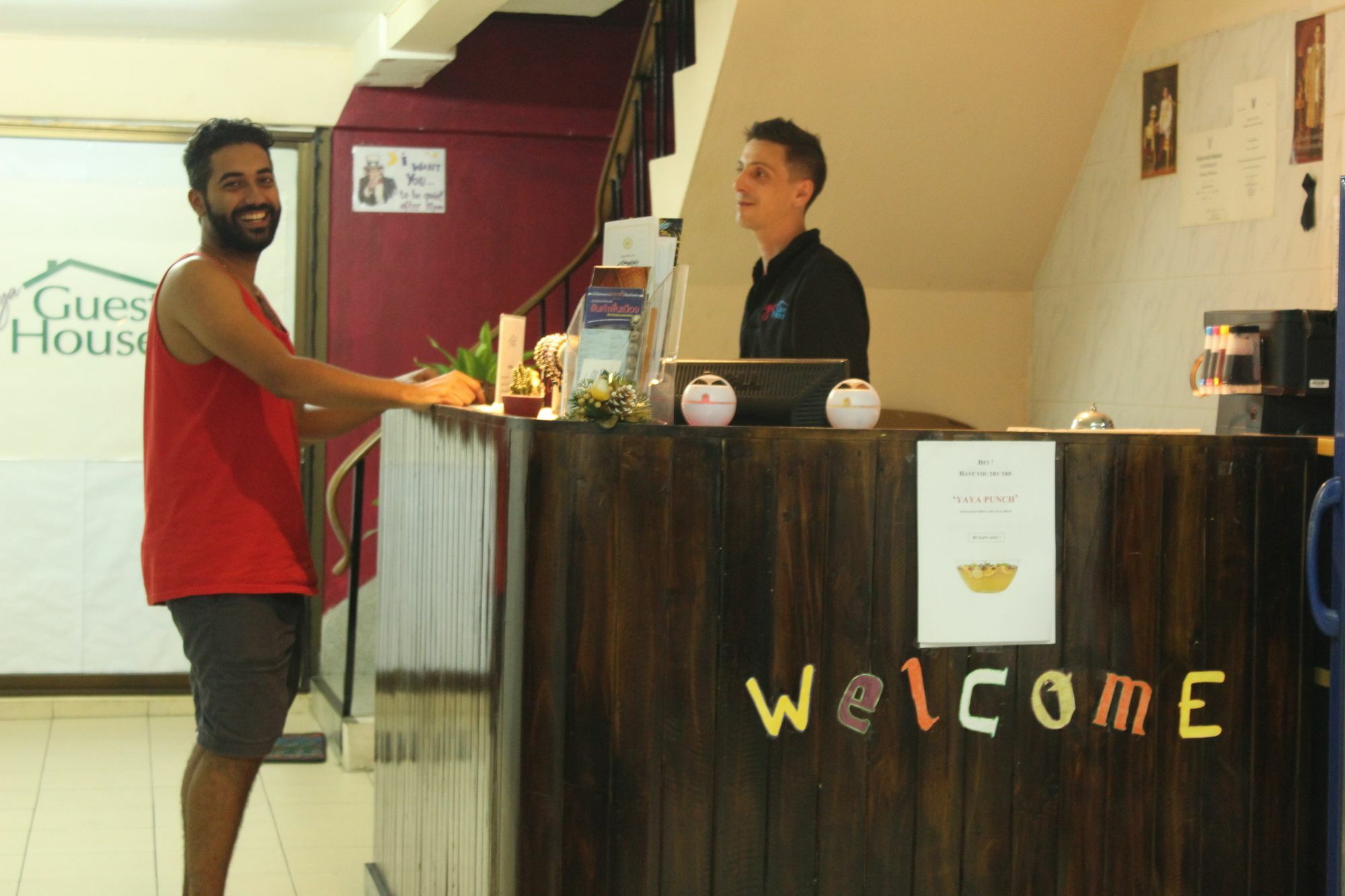 Yaya Guesthouse Bangkok Luaran gambar