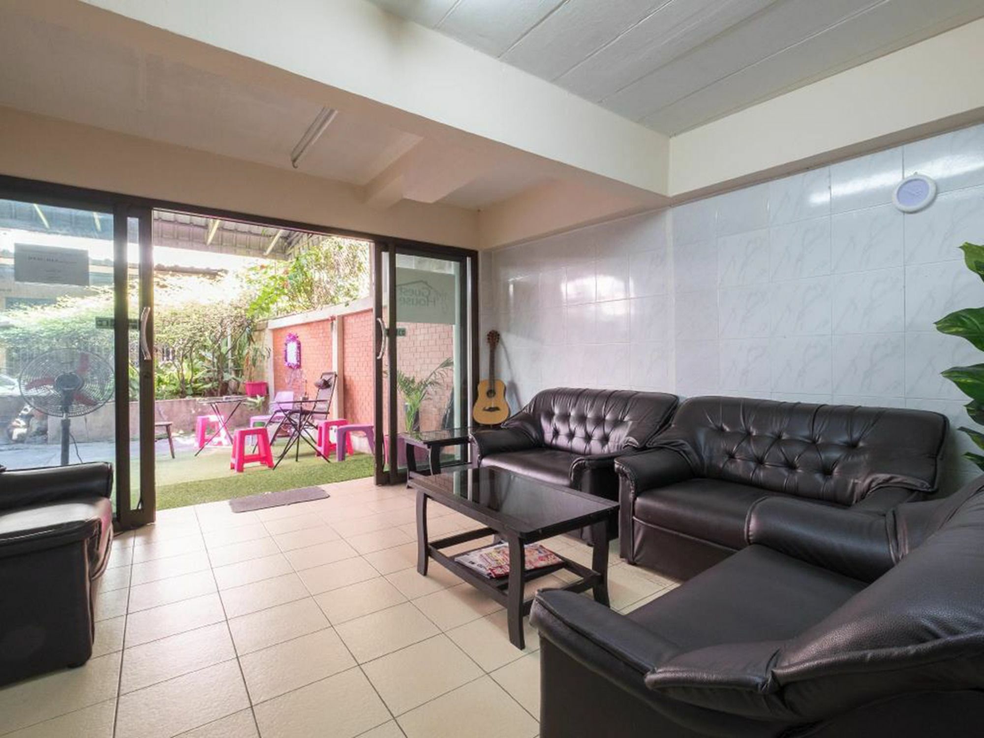 Yaya Guesthouse Bangkok Luaran gambar
