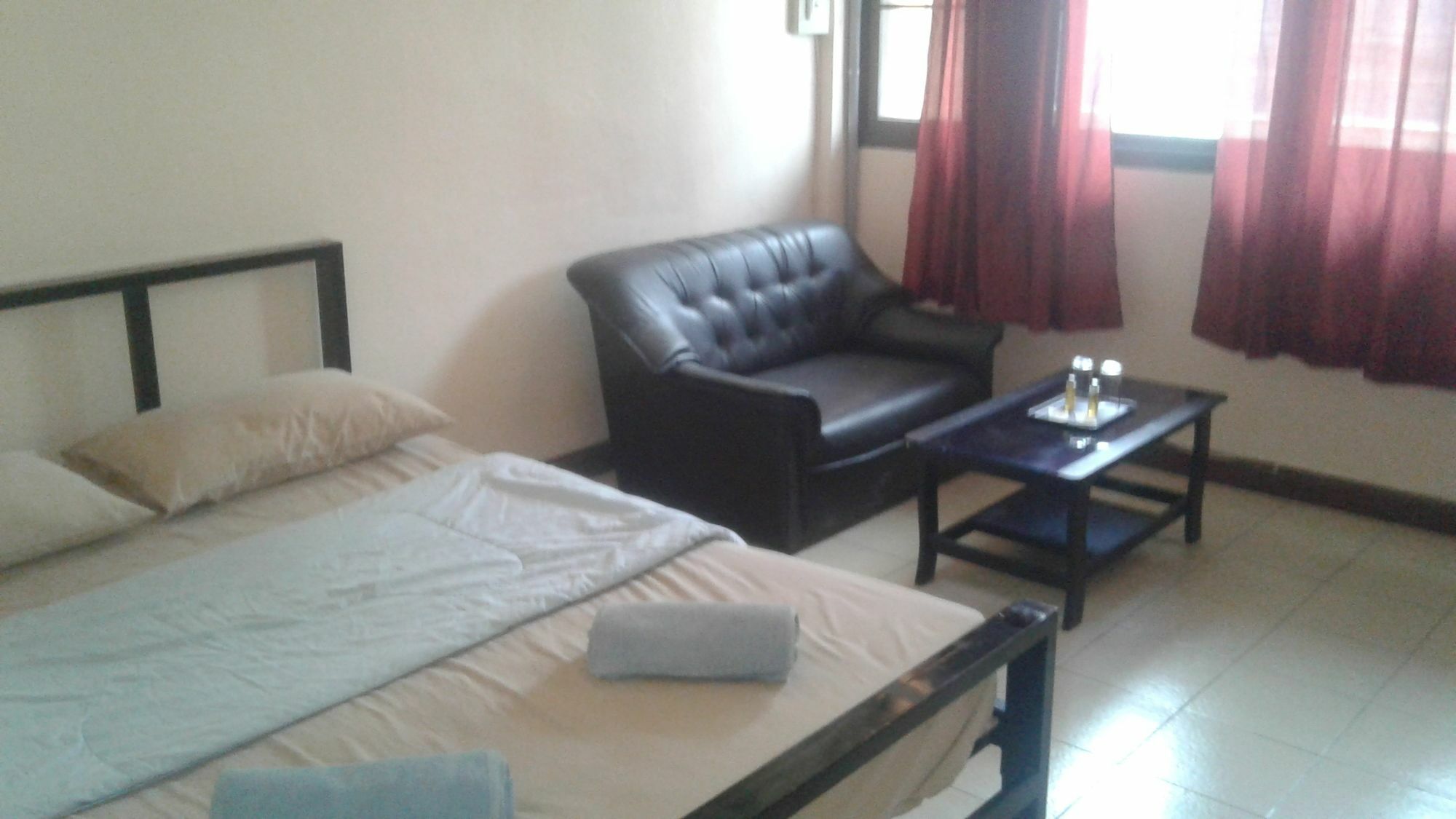 Yaya Guesthouse Bangkok Luaran gambar